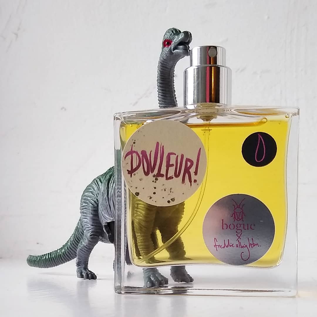 Douleur! Bogue x Freddie Albrighton