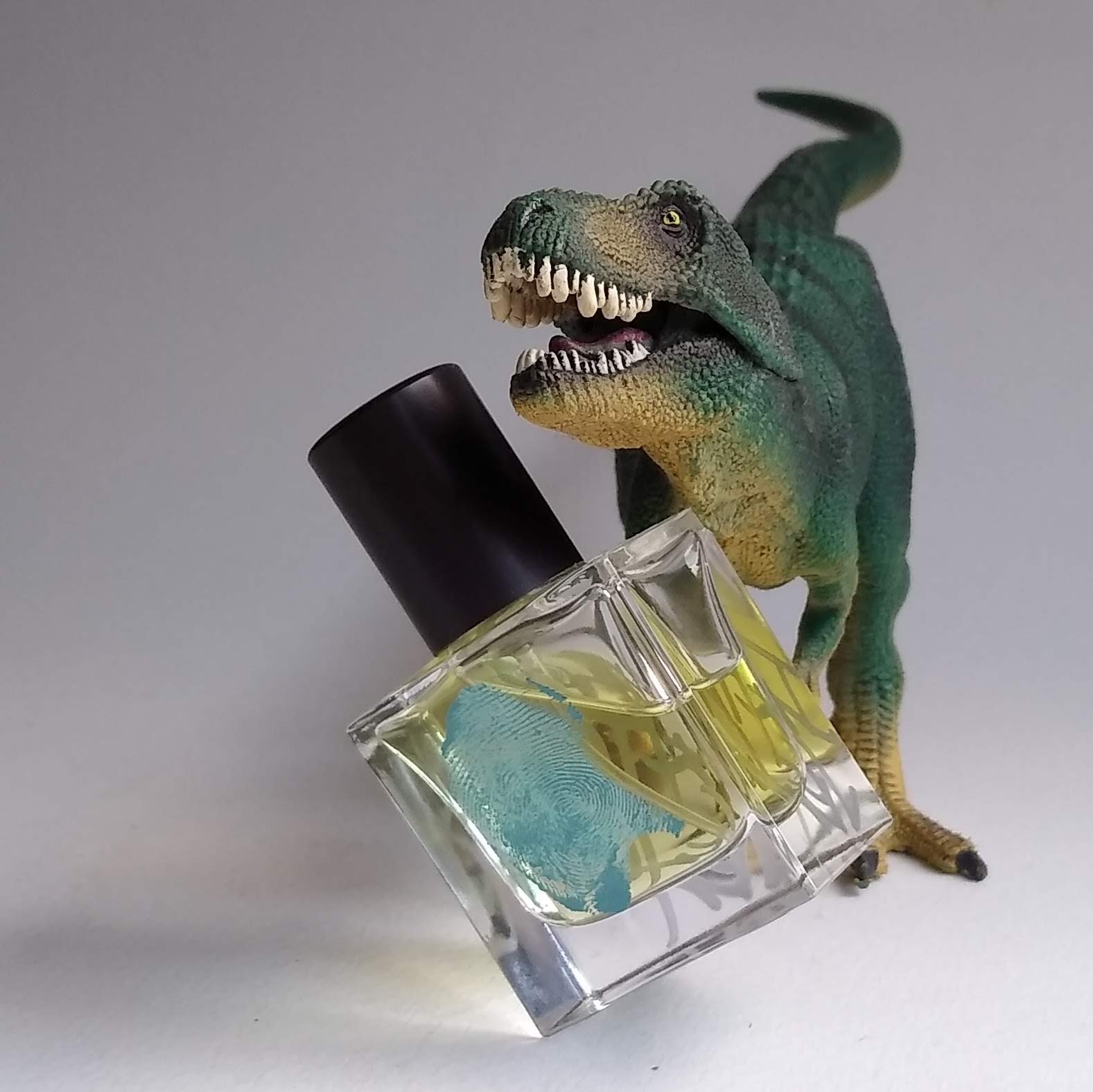 Intra Venus: Chronotope Perfume